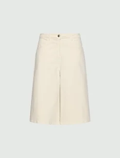 Bermuda in bull stretch - PANNA