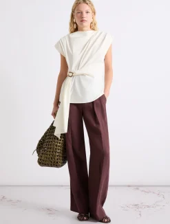 Blusa smanicata con drappeggio - BIANCO